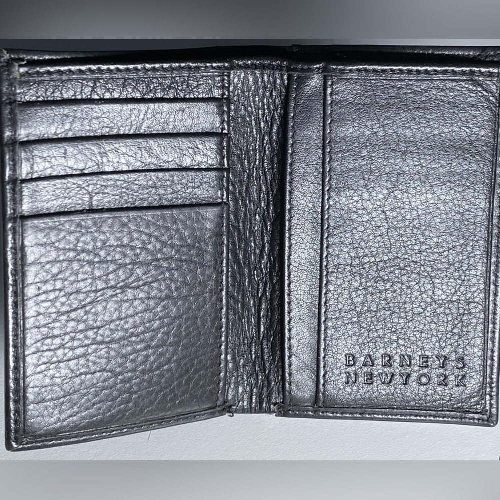 Barneys New York Black Leather Bifold Wallet
With Multiple Card Slots - Picture 4 of 6